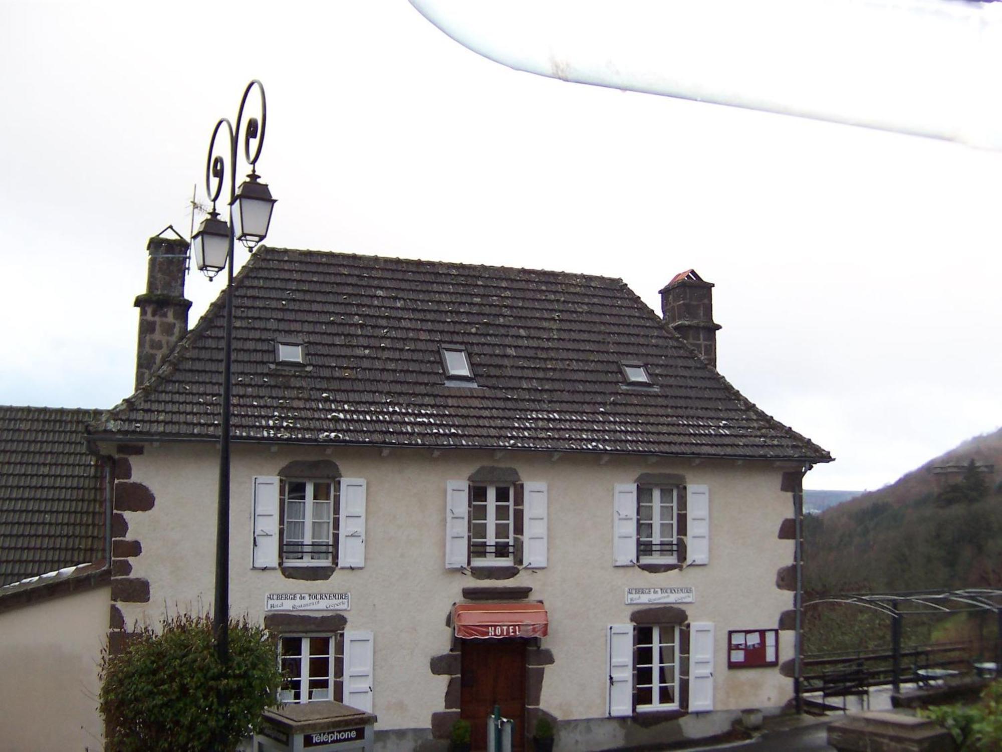 Auberge Hotel De Tournemire - Cantal Экстерьер фото